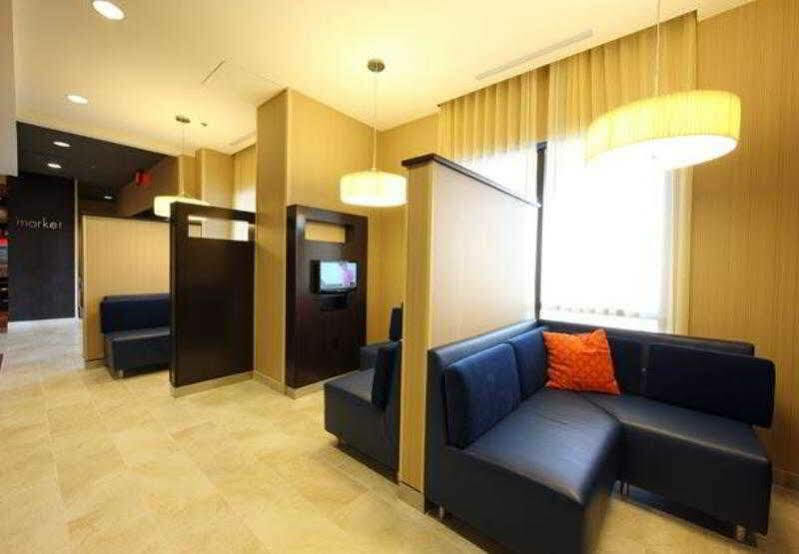 Hotel Courtyard North/d'iberville